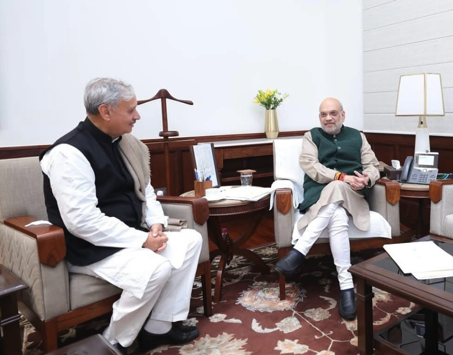 Rao Narbir Singh with citizens